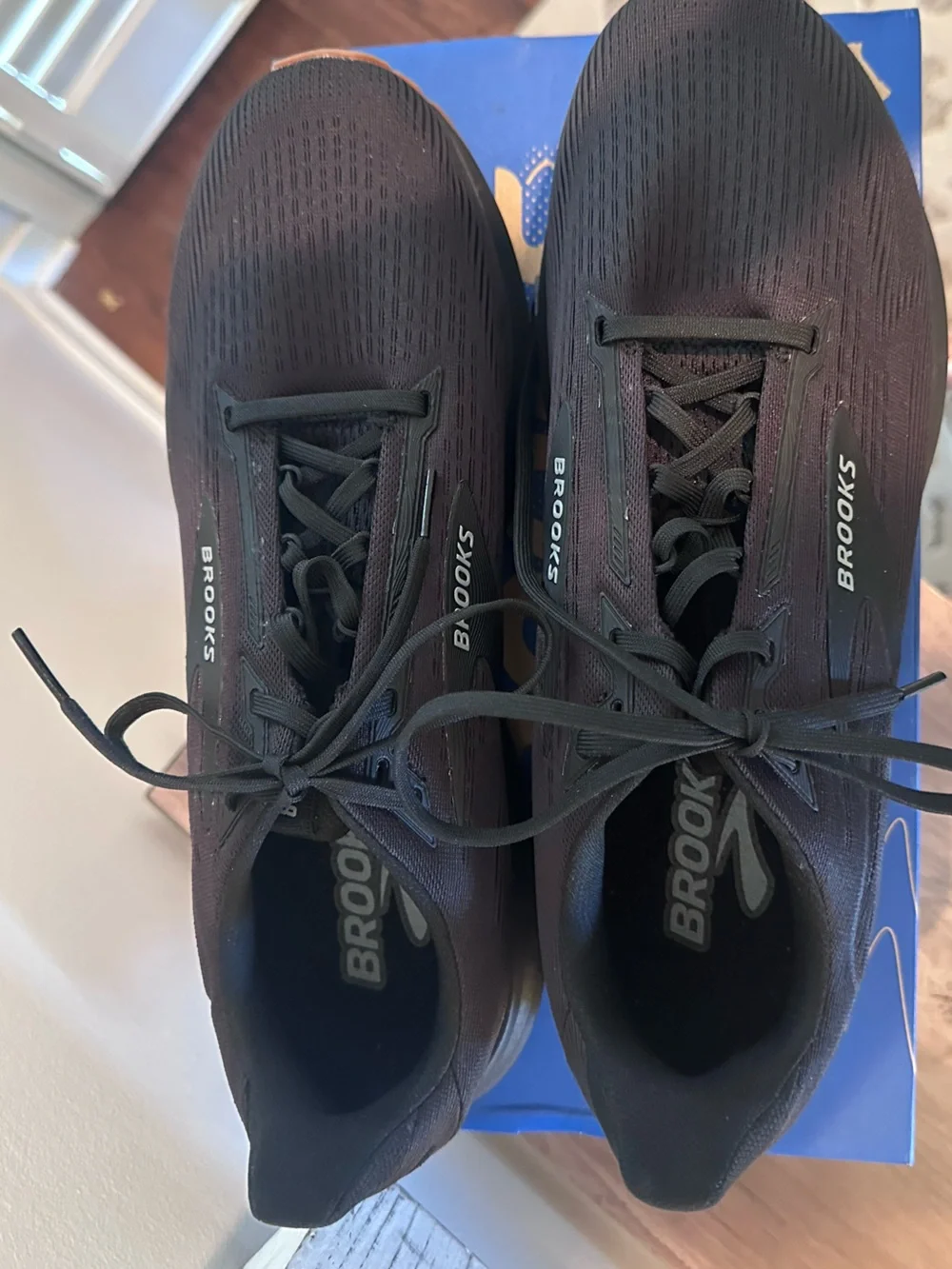 Brooks Revel Men’s Running Shoes Size 12 Black/Black Like New in Box